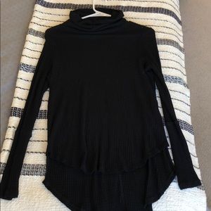 Pacsun Me to We soft long sleeve turtle neck.